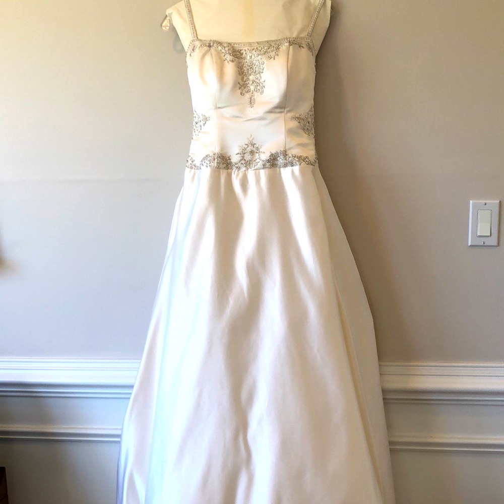 Forever Yours silk bridal gown wedding dress & bag